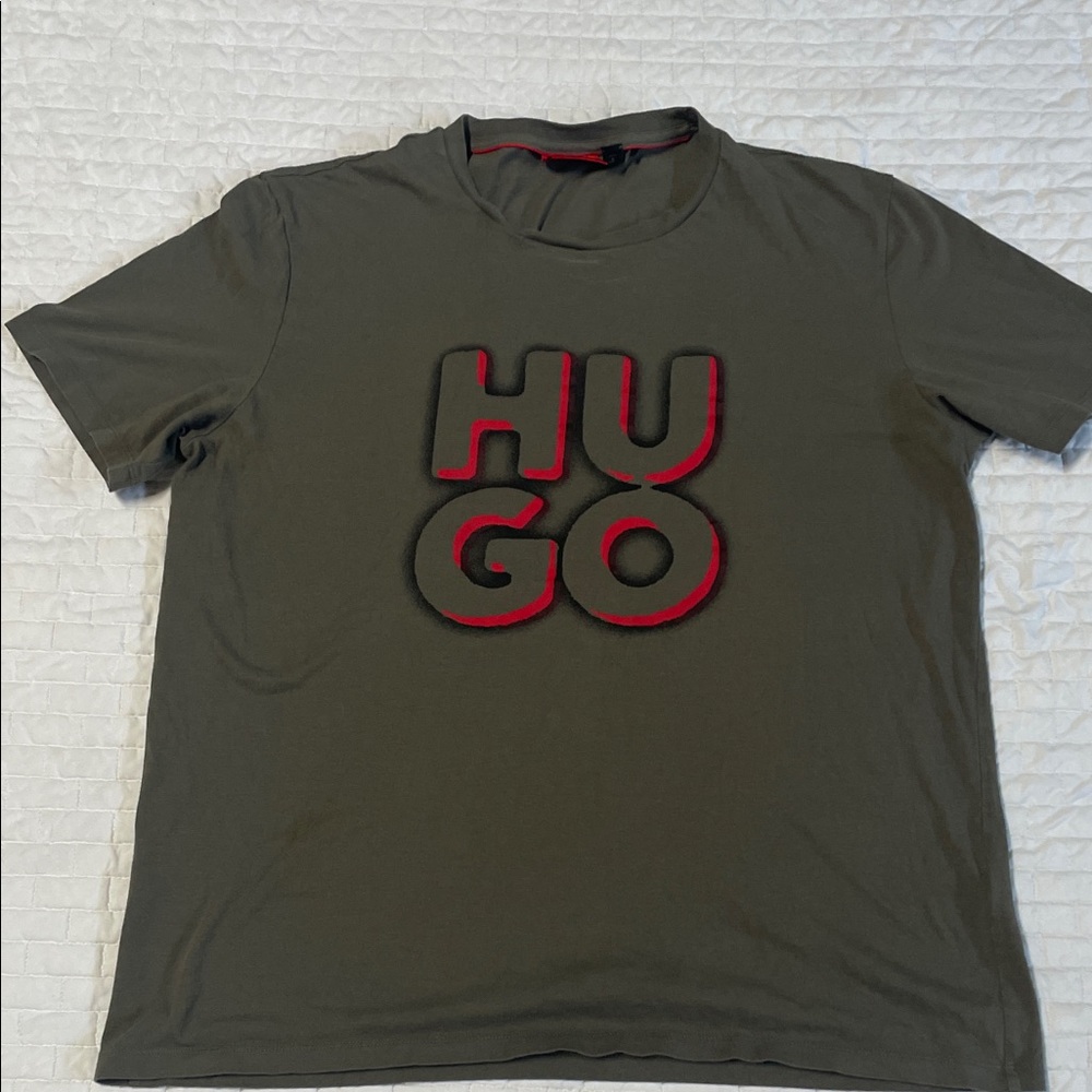 HUGO Olive T-Shirt with Red Detailing Size XXL